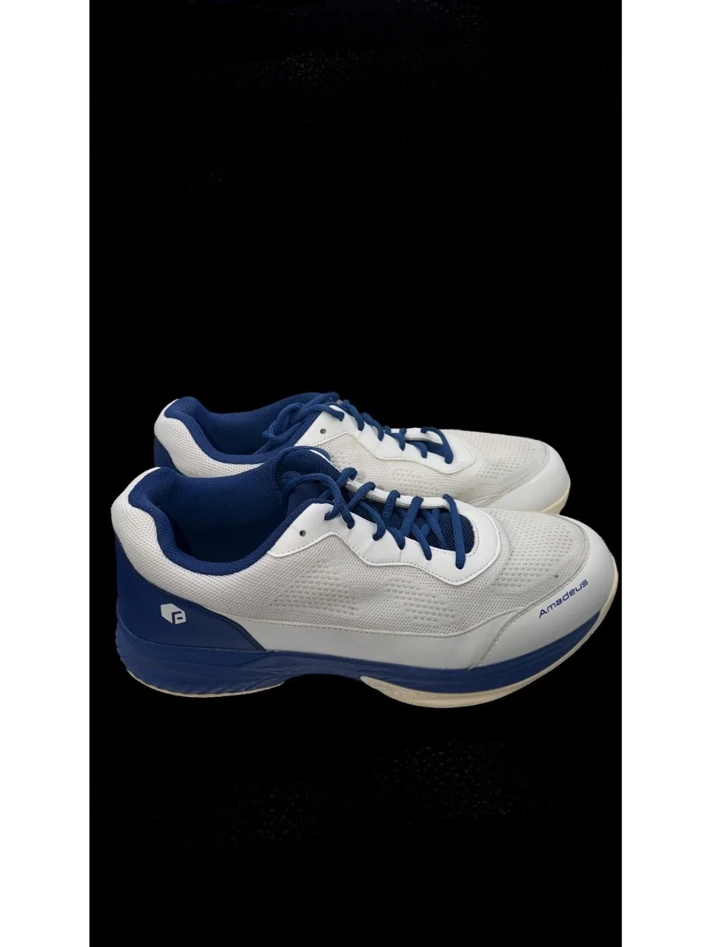 Fila Airproof White and Navy Athletic Sneakers Size 11